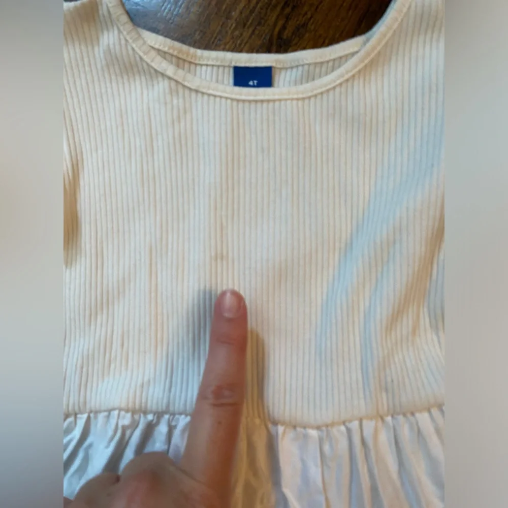 2pc Old Navy lightweight short sleeve dresses toddler girl size 4T summer play